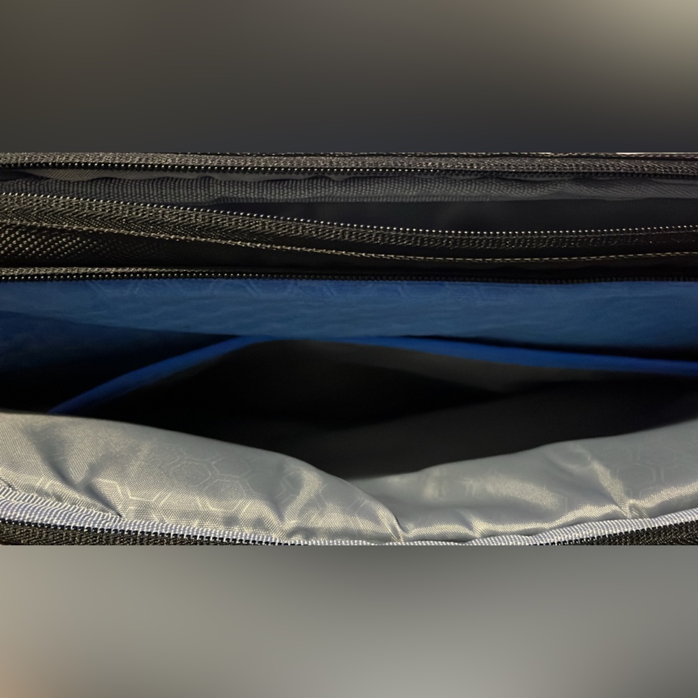 Pro Briefcase 15 - Picture 5 of 15